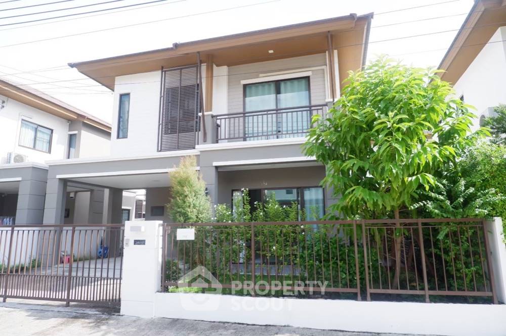picture 3-BR House at Pruksa Ville 73 Patthanakan in Suan Luang (ID 1026958) - 2/12