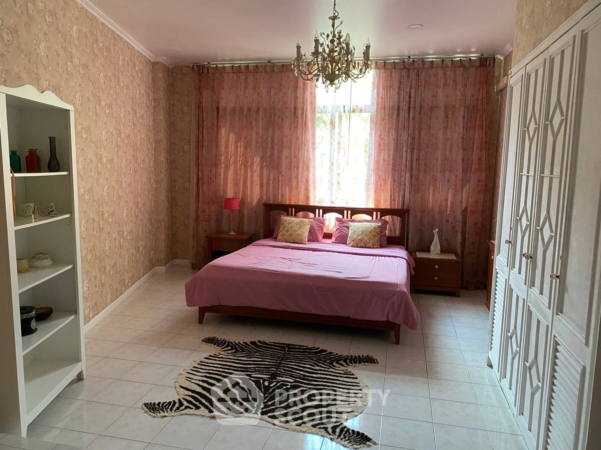 picture 2-BR Condo at Grand Condotel Jomtien close to Jomtien Beach (ID 1000407) - 8/22
