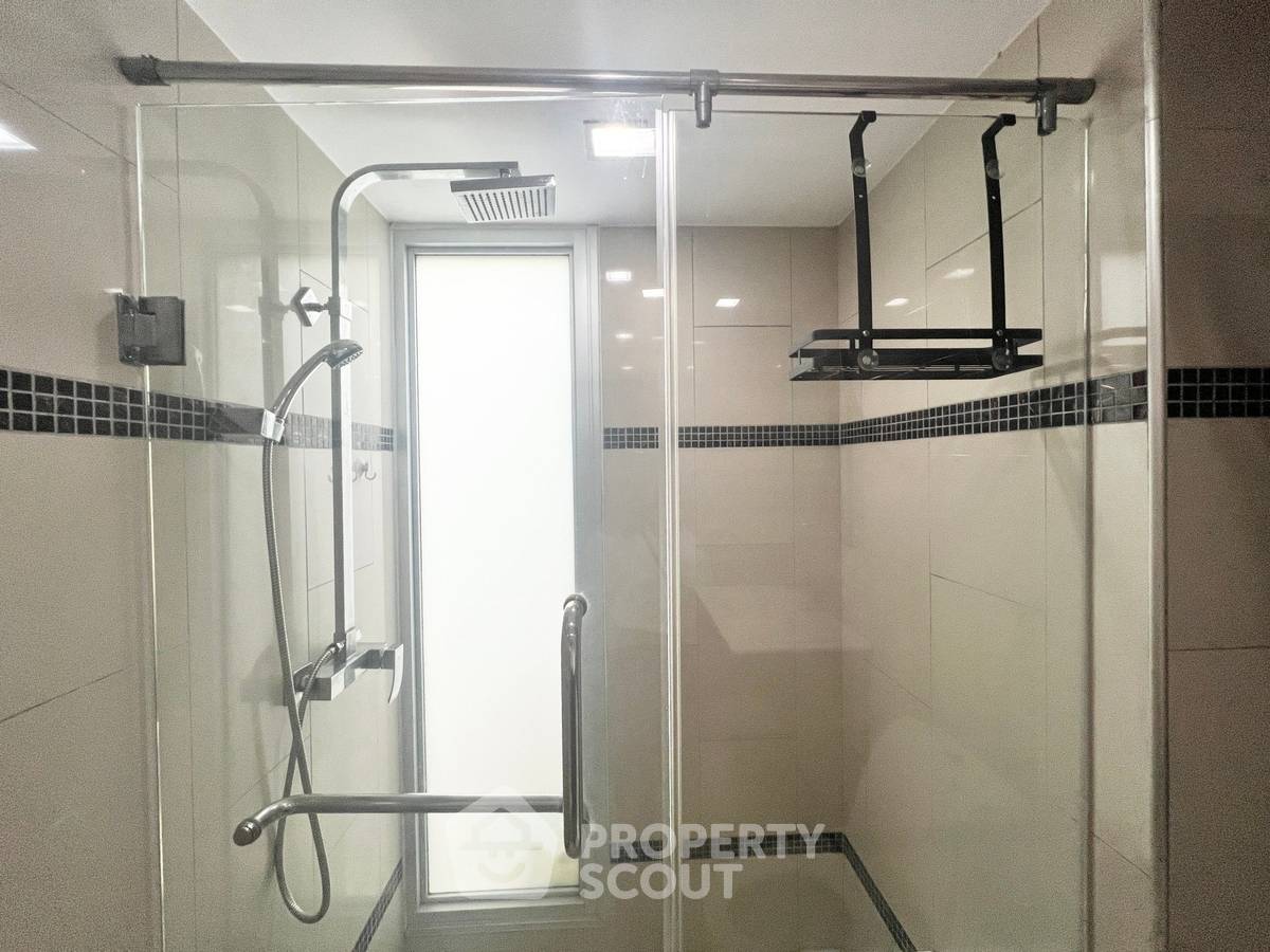 รูป คอนโด 2-ห้องนอน ที่ ลากูน่าเบย์ คอนโดมีเนียม ใกล้ ถนนพระตำหนัก พัทยา (ID 1849529) - รูปที่ 11/12
