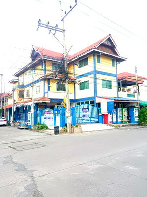 Townhouses for sale Pathumthani : pyhomeeeeeeeeeeeeeeeeeeeeeeeeeeeee