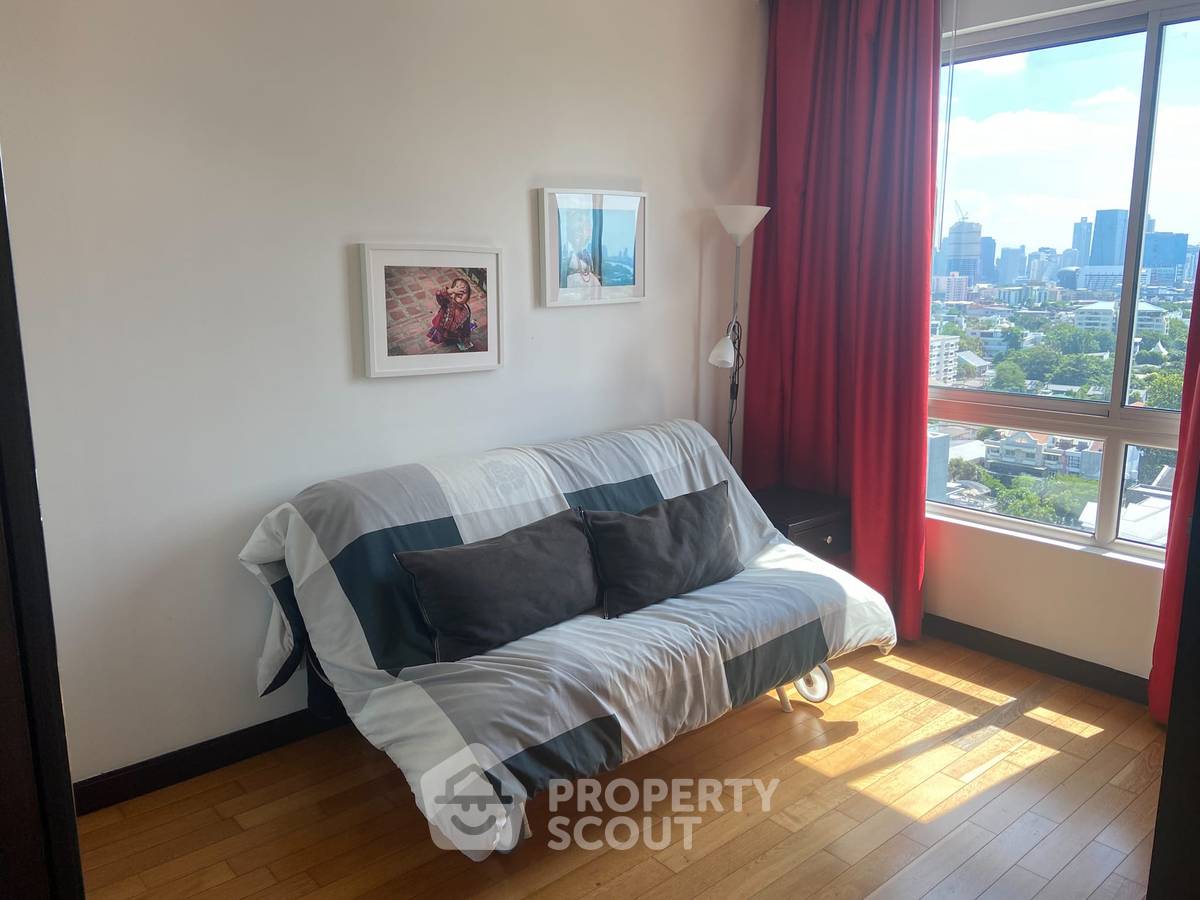 picture 2-BR Condo at The Lofts Yennakart in Chong Nonsi (ID 885213) - 3/11