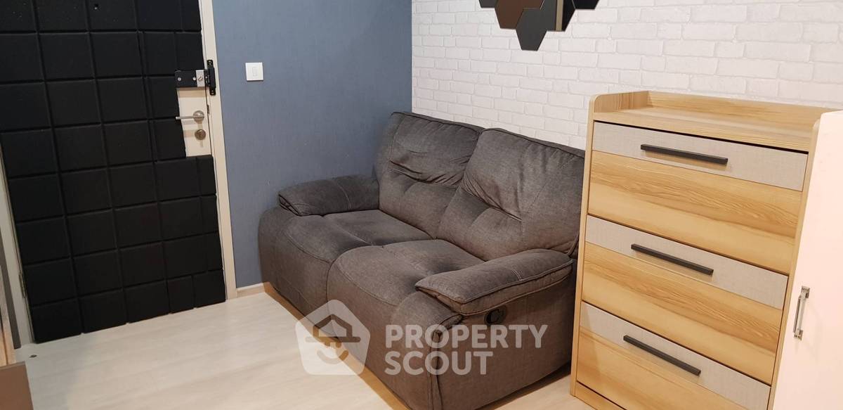picture 1-BR Condo at Life Pinklao near MRT Bang Yi Khan (ID 944569) - 1/13