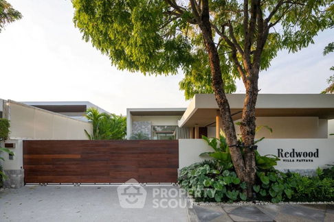 3-BR Condo at Movenpick White Sand Beach Pattaya close to Pattaya (ID 2224172)