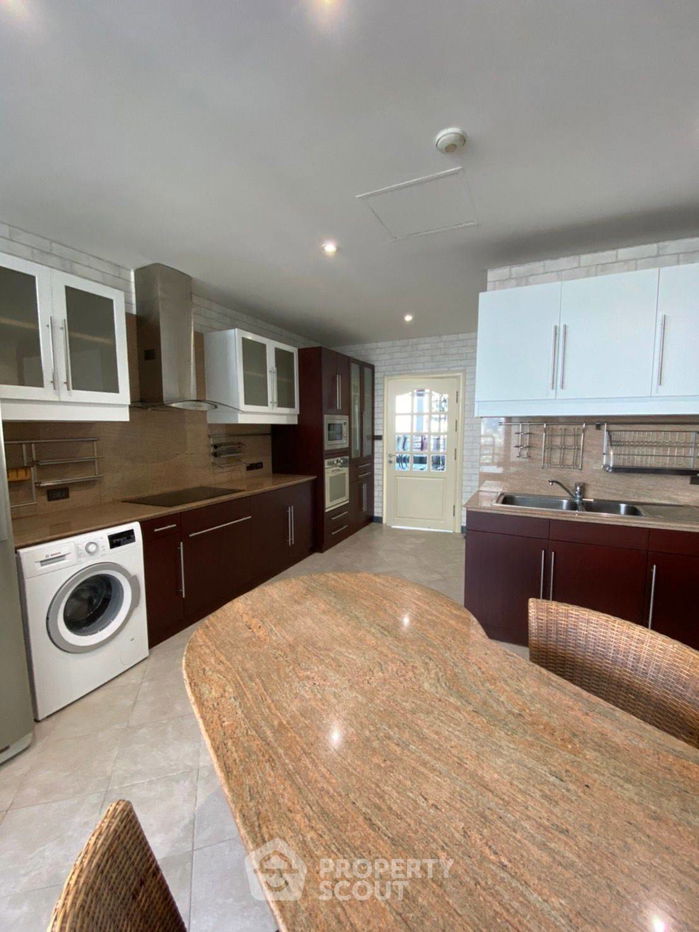 picture 3-BR Condo at Royal River Place in Bang Phong Phang (ID 708270) - 2/33
