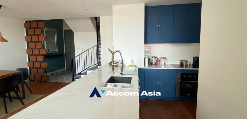 รูป 🔼🔽 AccomA 📩 Fully Furnished Duplex modern art 2 beds for SALE at The Empire Place (AA26881) - รูปที่ 8/14