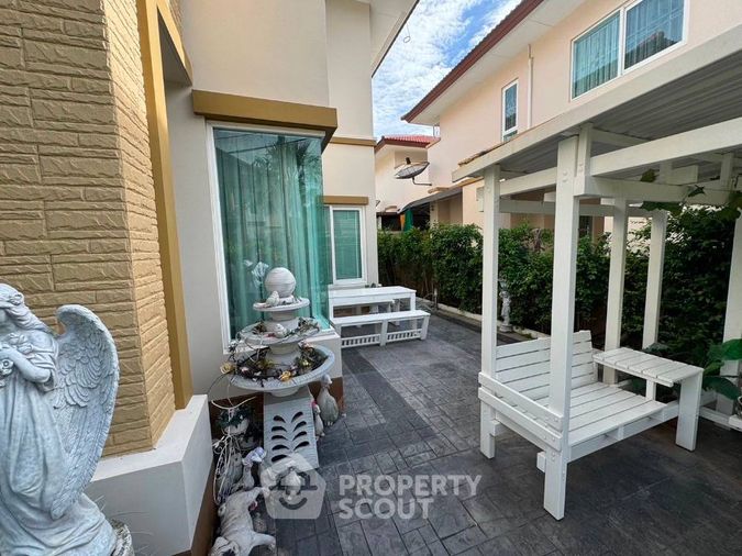 3-bed house for sale, 250 sqm, 60 sq wah, Laddarom Elegance Wongwan Sathorn