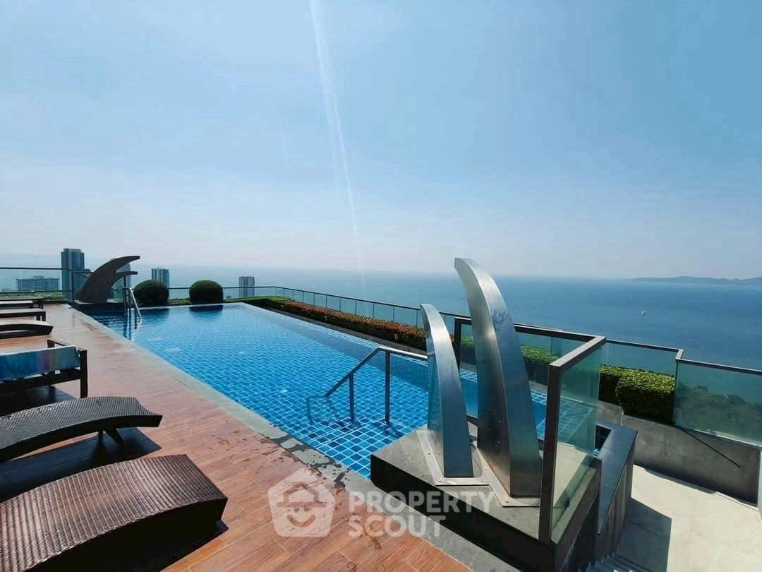 picture 2-BR Condo at The Peak Towers close to Phratamnak (ID 2285499) - 3/14