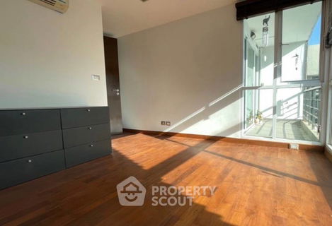 2-BR Condo at The Fah Aree Condominium near BTS Ari (ID 1677519)