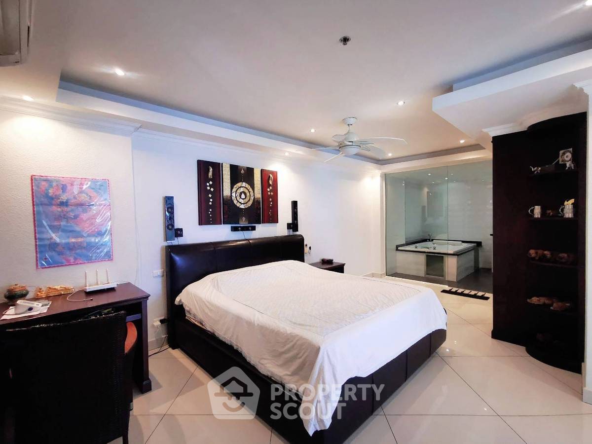รูป คอนโด 2-ห้องนอน ที่ วิวทะเล 6 คอนโดมิเนียม พัทยาใต้ ใกล้ พัทยากลาง (ID 1466961) - รูปที่ 2/16