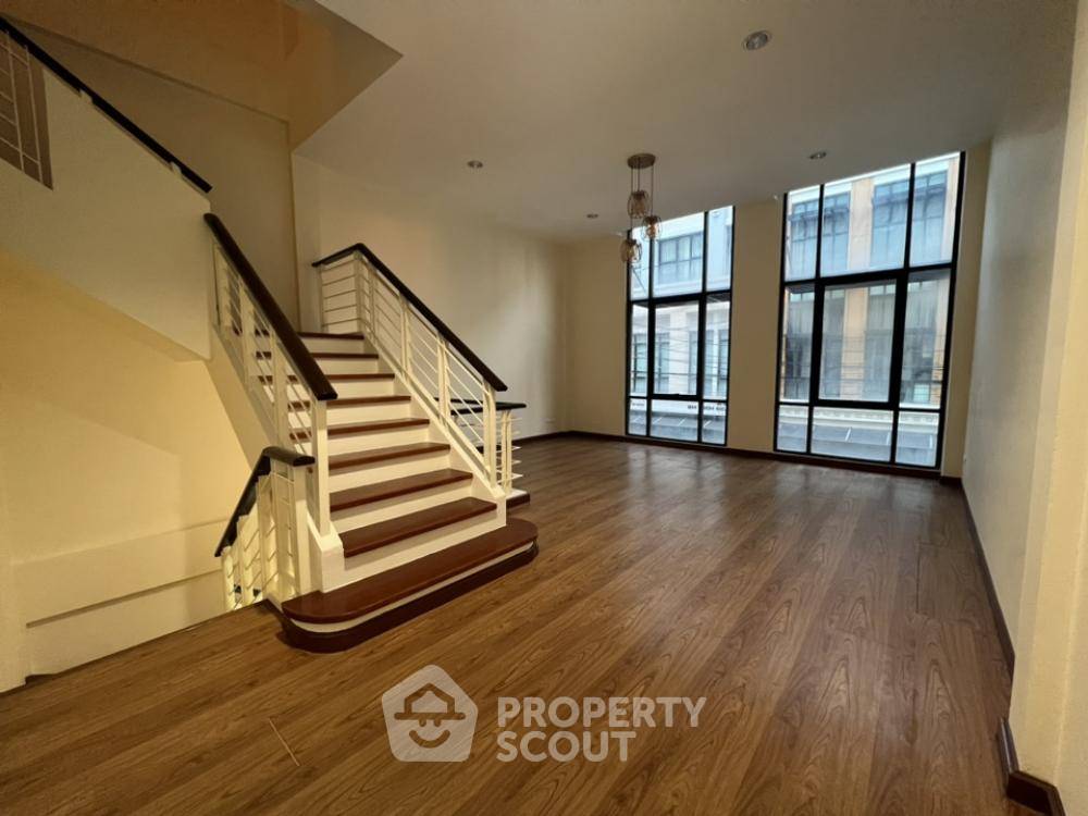 รูป ทาวน์เฮาท์ 3-ห้องนอน ใน บางนาเหนือ (ID 1415763) - รูปที่ 4/9