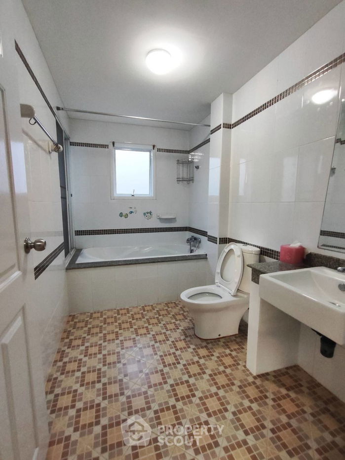 picture 5-BR House at Tropical Village Pattaya 1 close to East Pattaya (ID 2120238) - 23/24