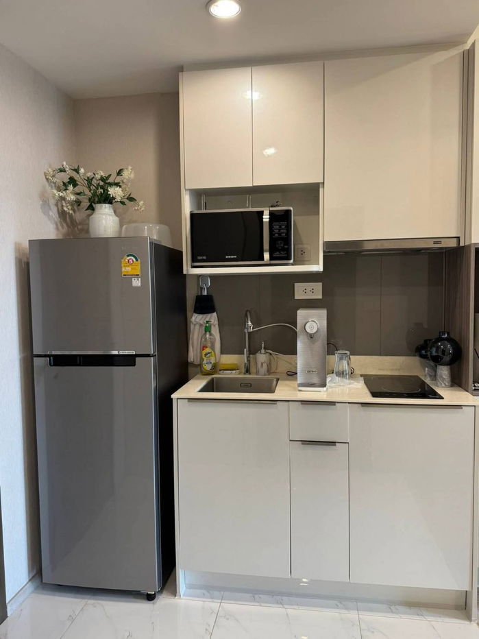 picture Ideo Mobi SV 66 / 36 sq.m 10th floor /Next to BTS, ready to move in with just your suitcase /Rent 23,000 THB/month - 9/13