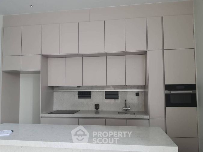 5-bed house for sale, 551 sqm, 128 sq wah, Siraninn Residences Pattanakarn