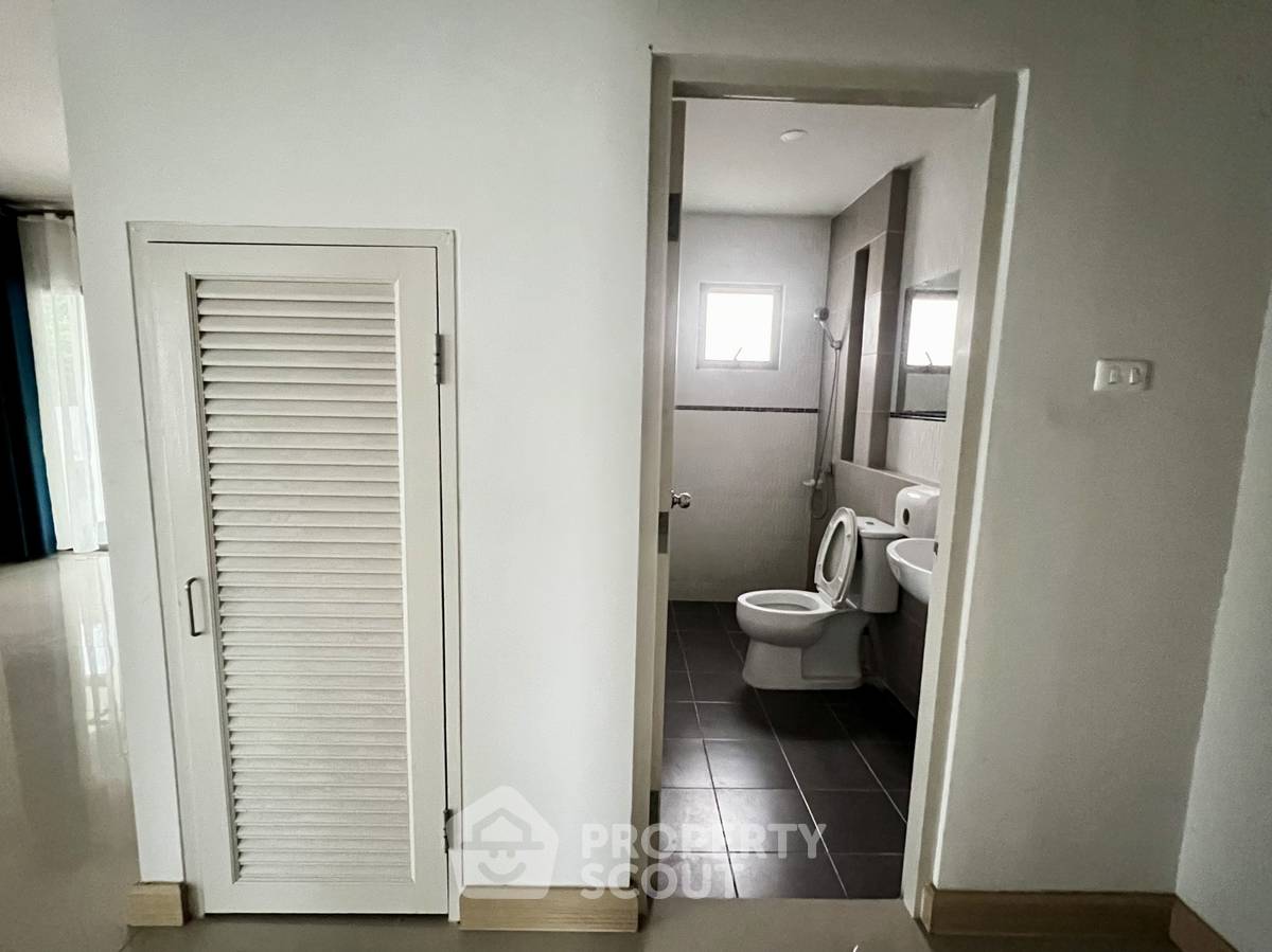 picture 3-BR House at Life Home Baan Bueng in Ban Bueng (ID 2231375) - 4/9