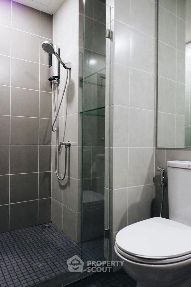 picture 2-BR Condo at Ideo O2 near BTS Bang Na (ID 381994) - 2/8