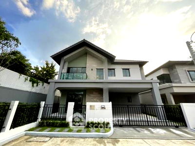 Houses for sale Big C Ratchaphruek : 4-BR House at Bangkok Boulevard Rama 5 in Mahasawat (ID 2231378)