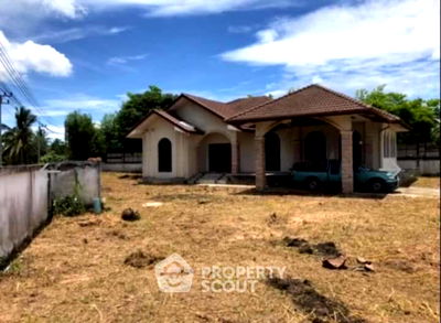 Houses for sale Chonburi : 3-BR House in Pong (ID 1602552)