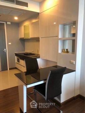 1-BR Condo at Supalai Lite Sathorn-Charoenrat in Bang Khlo (ID 662789)