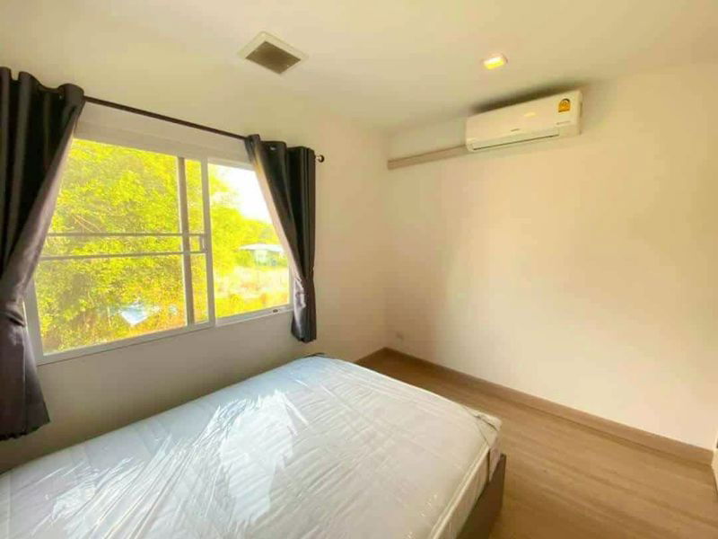 รูป ขายด่วน บ้านแฝด 2 ชั้น โครงการ ทริโอ ทาวน์ อัสสัมชัญ - ศรีราชา ชลบุรี  - รูปที่ 9/17