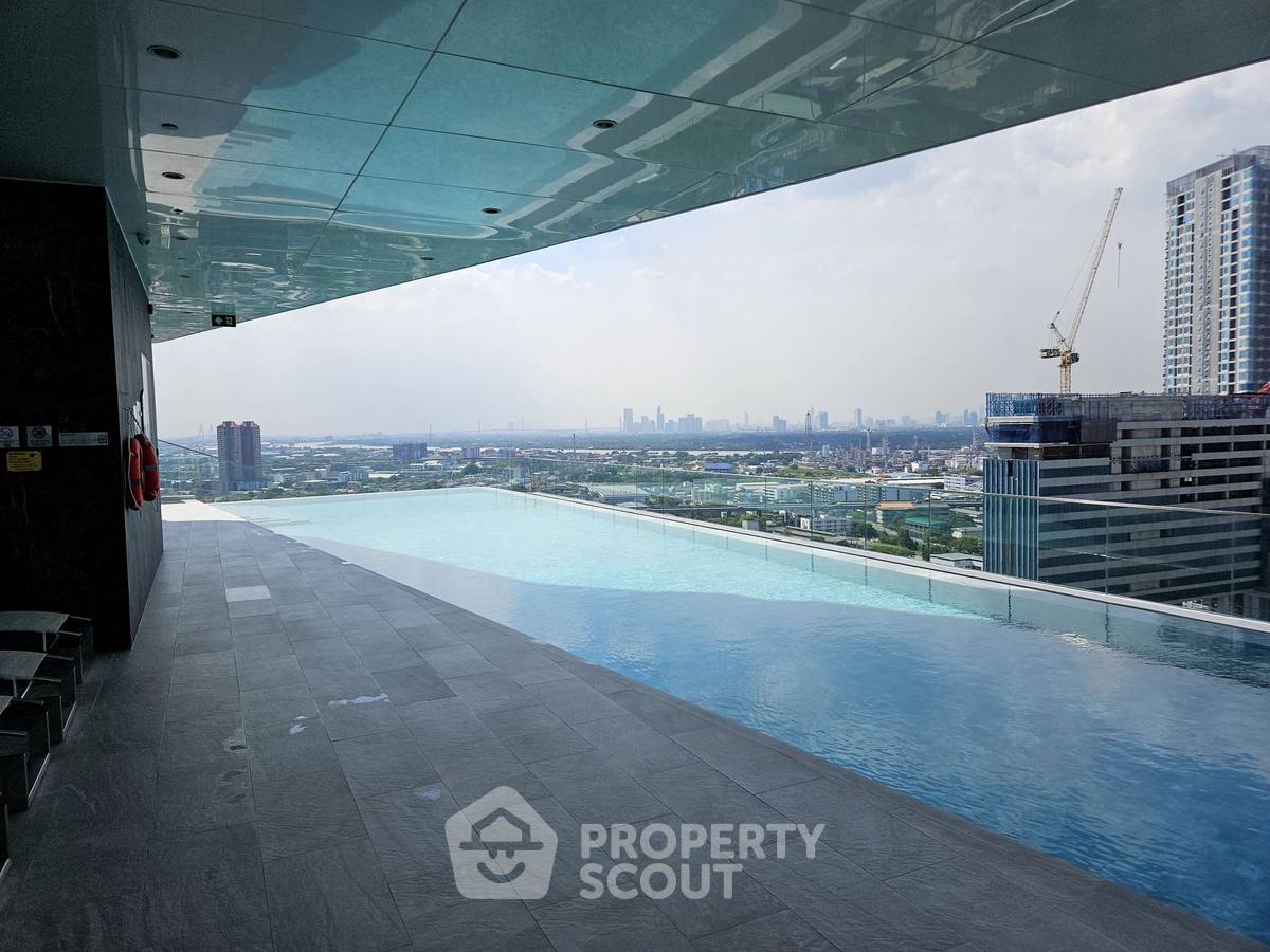 picture 2-BR Condo at Ideo Mobi Sukhumvit 66 near BTS Udom Suk (ID 1947257) - 2/9