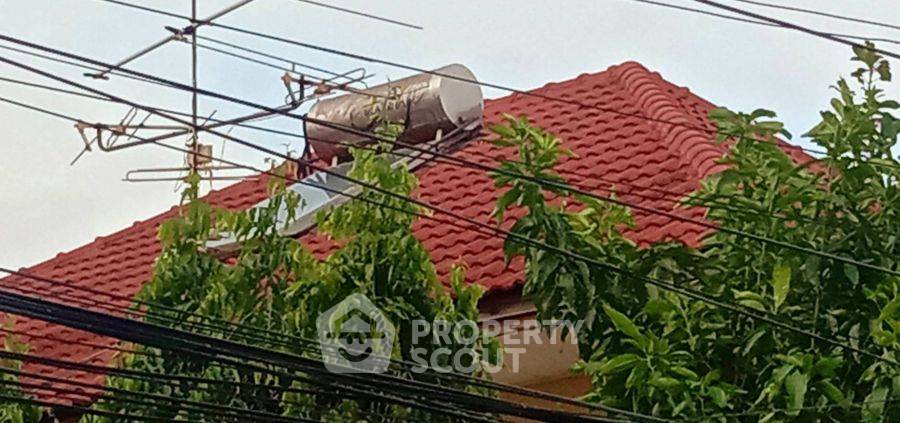รูป บ้าน 3-ห้องนอน ที่ หมู่บ้าน ลภาวัน 14 ใน บางรักพัฒนา (ID 2147307) - รูปที่ 5/6