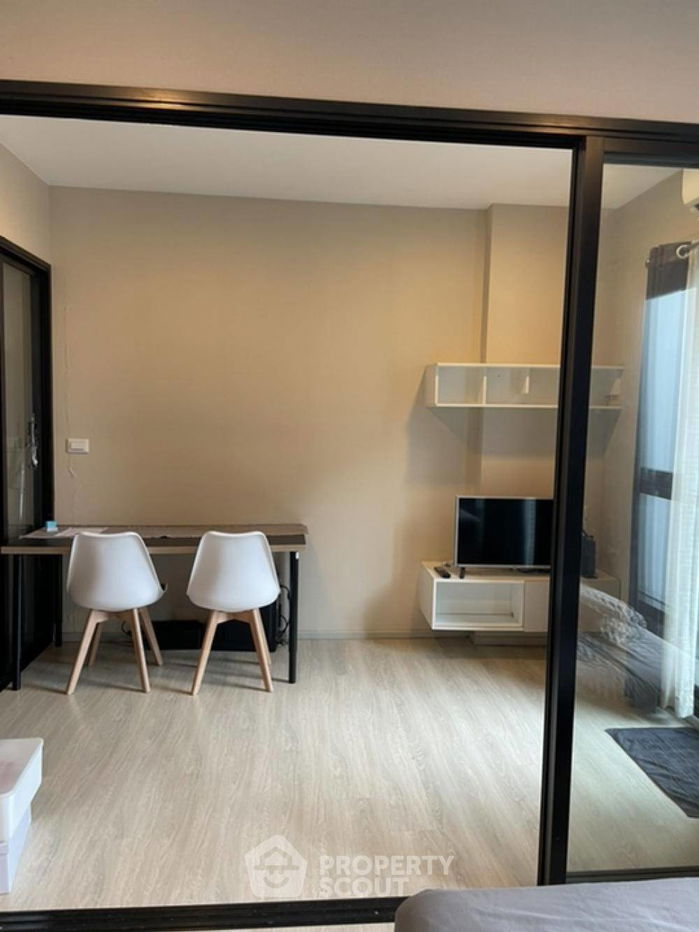 picture 1-BR Condo at Condolette Midst Rama 9 near MRT Phra Ram 9 (ID 1305110) - 3/7
