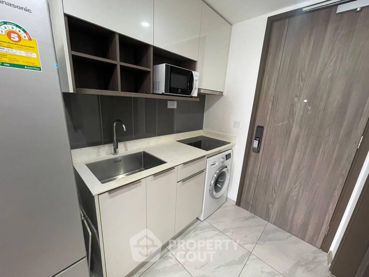 picture 2-BR Condo at Ideo Mobi Asoke near MRT Phetchaburi (ID 2037321) - 14/21