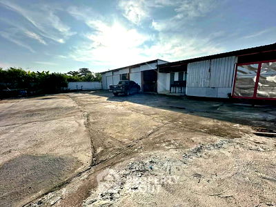 Land for sale Ammata Nakhon Industrial Estate : 1,600 m² Land for Sale in Nong Tamlueng (ID 2209873)