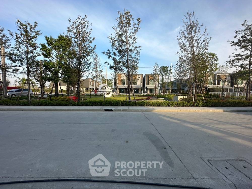 รูป ทาวน์เฮาท์ 3-ห้องนอน ใน บางแก้ว (ID 1926975) - รูปที่ 23/34