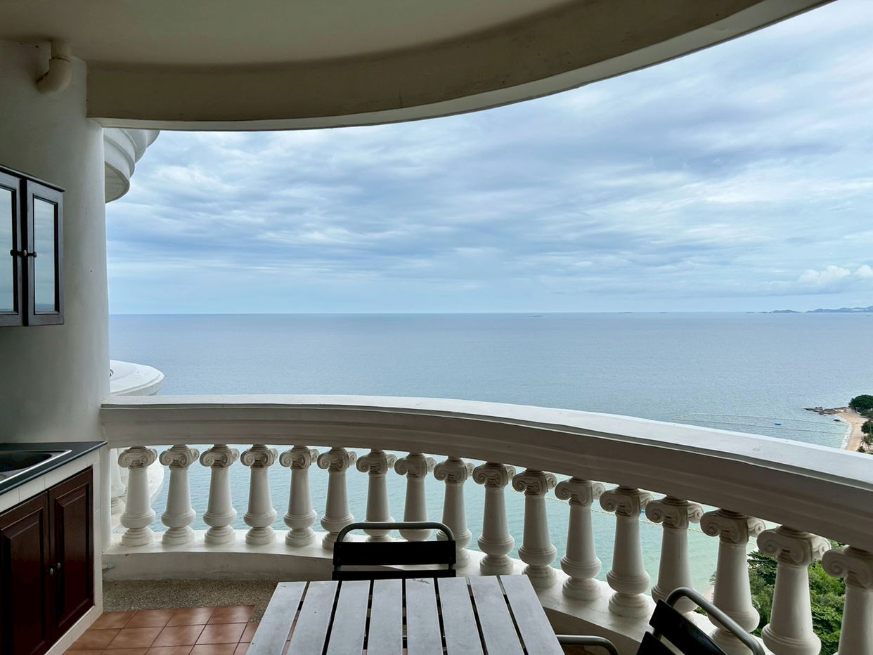 picture Studio Condominium @ Sky Beach - 6/19