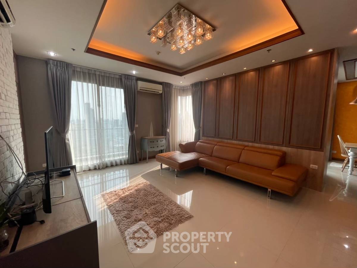 picture 3-BR Condo at Villa Asoke near MRT Phetchaburi (ID 924330) - 9/16