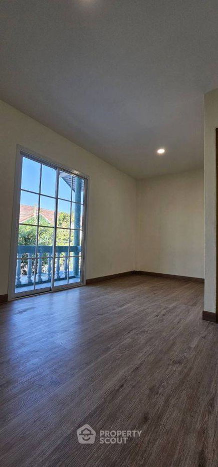 picture 2-BR Townhouse at Nilubon Ville in Bang Phli Yai (ID 2150526) - 10/10