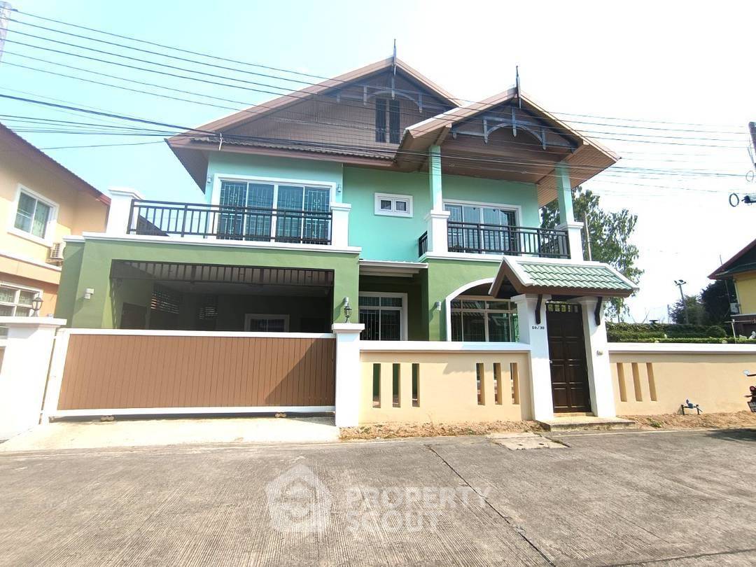 picture 3-BR House close to Pattaya (ID 2150723) - 1/13