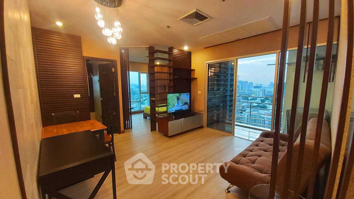 picture 1-BR Condo at The Light Ladphrao Condominium near MRT Lat Phrao (ID 636018) - 1/11