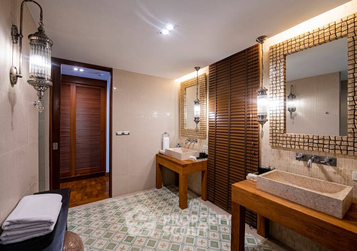 picture Sri Panwa - Outstanding 4-Bedroom Sea View Resort Villa at Cape Panwa Phuket (ID 1465273) - 34/50