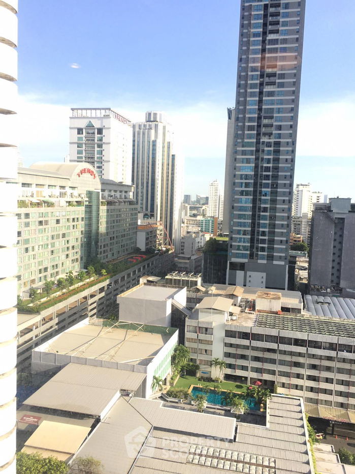 รูป คอนโด 1-ห้องนอน ที่ สุขุมวิท สวีท คอนโดมิเนียม ใกล้ BTS นานา (ID 1792657) - รูปที่ 9/10