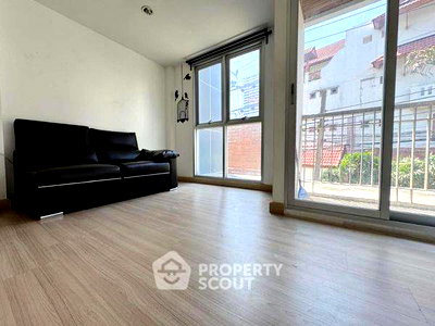 Condos for sale : 1-BR Condo at The Niche Sukhumvit 49 near MRT Phetchaburi (ID 1746855)