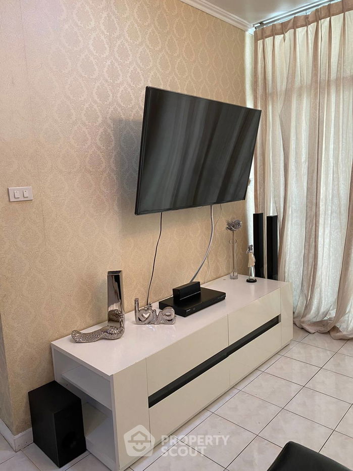 picture 2-BR Condo at Grand Condotel Jomtien close to Jomtien Beach (ID 1000407) - 7/22