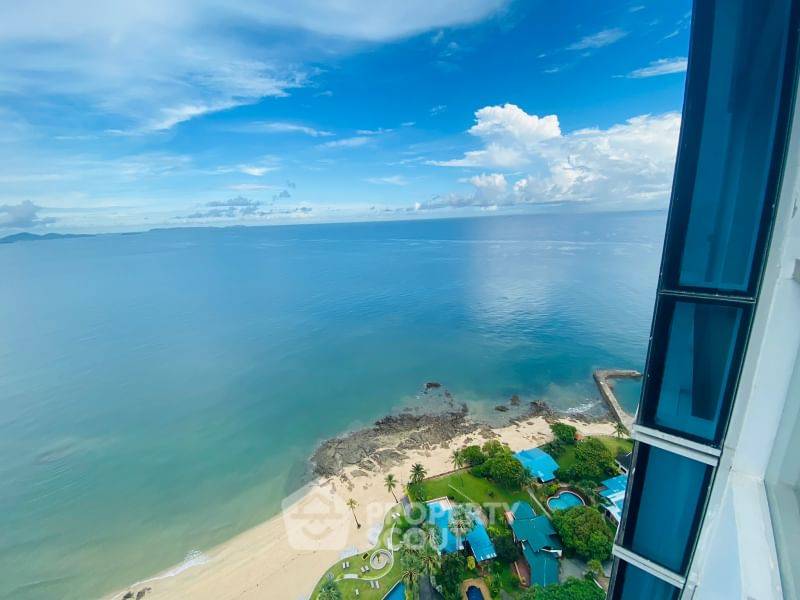 picture 1-BR Condo at The Palm - Wongamart Beach close to Pattaya North (ID 1000421) - 3/18