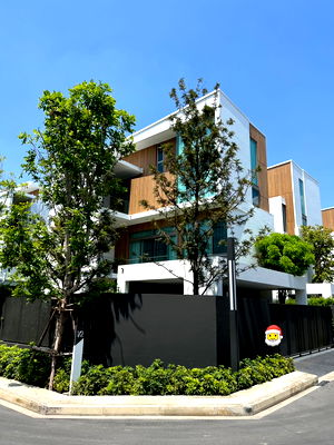 เช่าบ้านแฝด เขตสะพานสูง : 🎐✨ VIVE RAMA 9 – Japandi House บ้านหรูหลังมุม สไตล์ญี่ปุ่น–สแกนดิเนเวียน 3 ห้องนอน 4 ห้องน้ำ