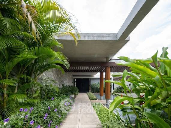 picture 4-BR Villa close to Nongnooch Garden Pattaya (ID 2026461) - 27/28