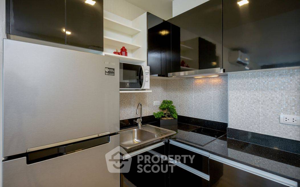 picture 2-BR Condo at Splendid Condominium in Karon (ID 1293525) - 12/12