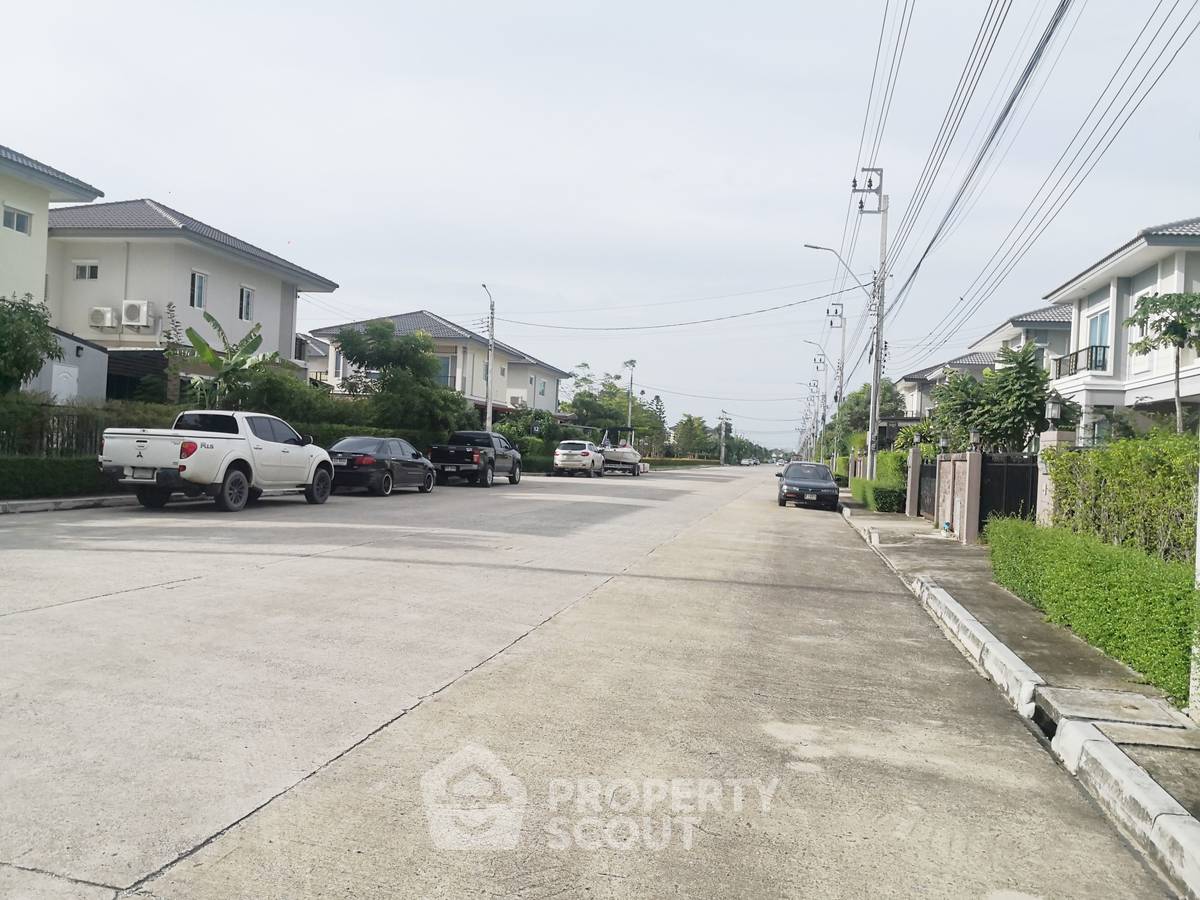 รูป บ้าน 3-ห้องนอน ที่ ภัสสร เทพารักษ์-บางนา ใน บางปลา (ID 2260873) - รูปที่ 20/20