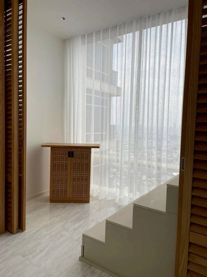 picture ❖ Super Luxury ❖ 30+ floor 117.00 sq.m. | 2 bedrooms 2 bathrooms | Near BTS Saphan Taksin 6 minutes, Asiatique The Riverfront 5 minutes - 3/11