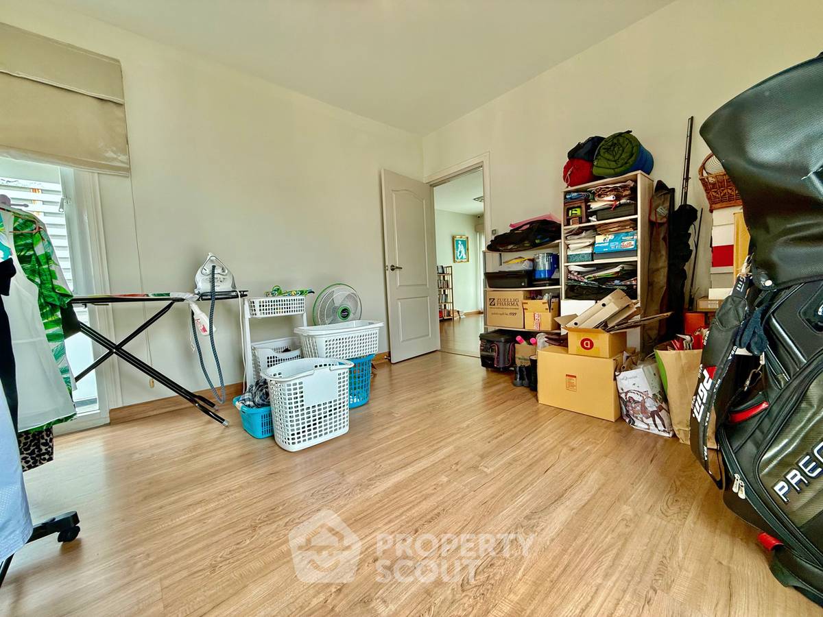 รูป บ้าน 3-ห้องนอน ที่ โฮมเพลส เดอะ พาร์ค วงแหวน – พระราม 9 ใกล้ ท่าอากาศยานสุวรรณภูมิ (ID 2081868) - รูปที่ 6/15