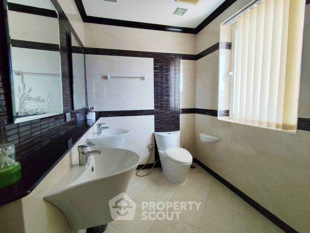 picture 4-BR Villa at Jomtien Yacht Club 3 close to Pattaya (ID 1972892) - 14/40
