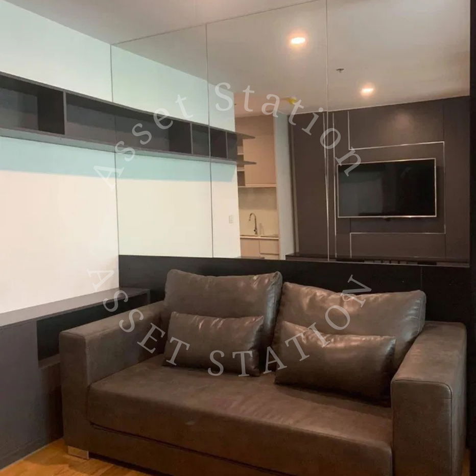 picture 💼 Live a high-class life in the heart of Silom's business district at Noble Revo Silom💼 - 1/6