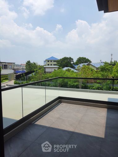 5-bed house for rent, 551 sqm, 128 sq wah, Siraninn Residences Pattanakarn