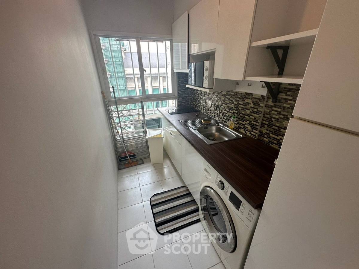 picture 2-BR Condo at The Parkland Grand Asoke Phetchaburi near MRT Phetchaburi (ID 1731871) - 2/12