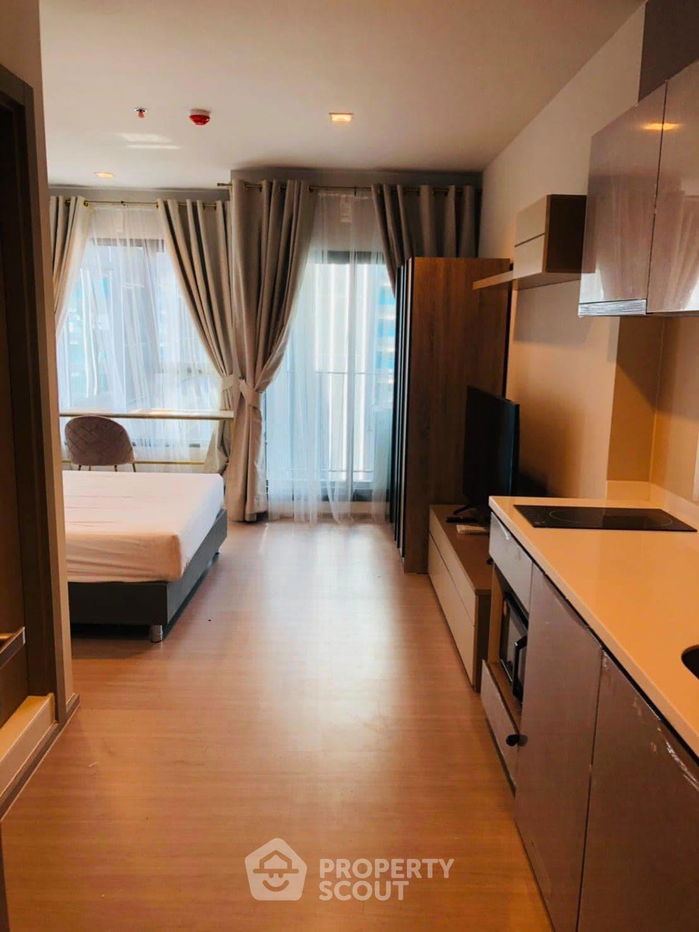 รูป คอนโด 1-ห้องนอน ที่ ไลฟ์ อโศก - พระราม 9 ใกล้ MRT พระราม 9 (ID 894446) - รูปที่ 3/5